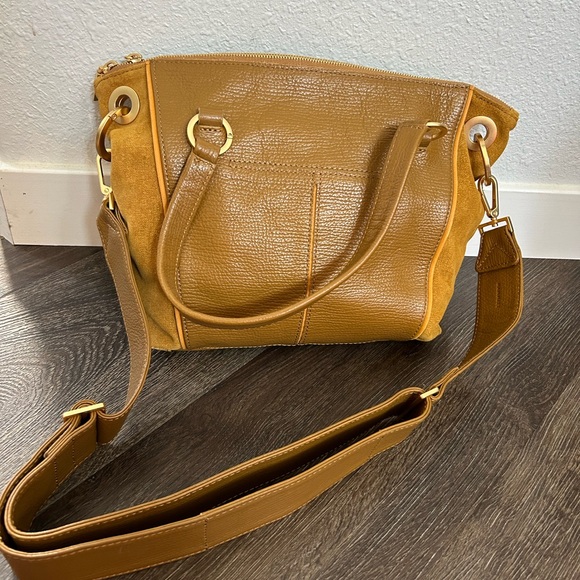 Hammitt Daniel Medium in Golden Valley Tan - Picture 2 of 7